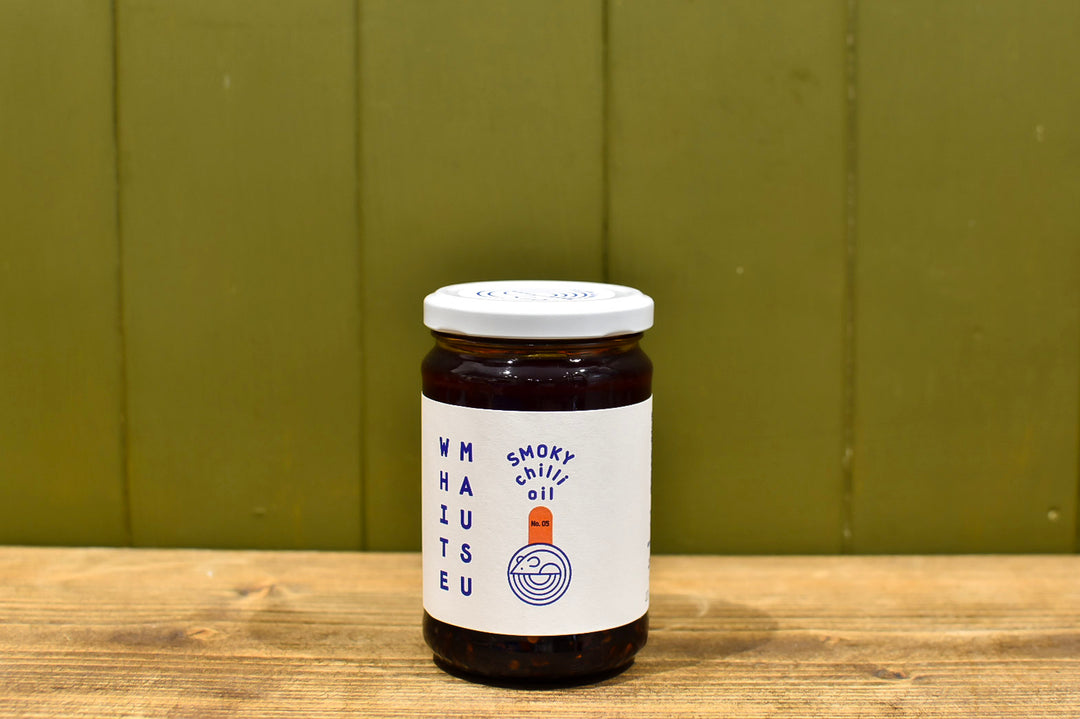Smoky Chilli Oil | White Mausu