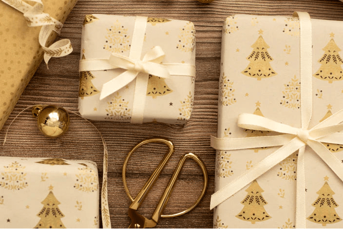 Festive Recycled Wrapping Paper - 5m Roll