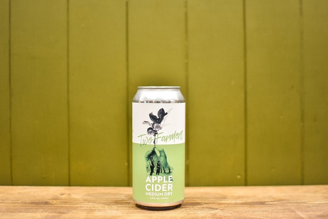 Medium Dry Apple Cider 4.5% | Two Farmers