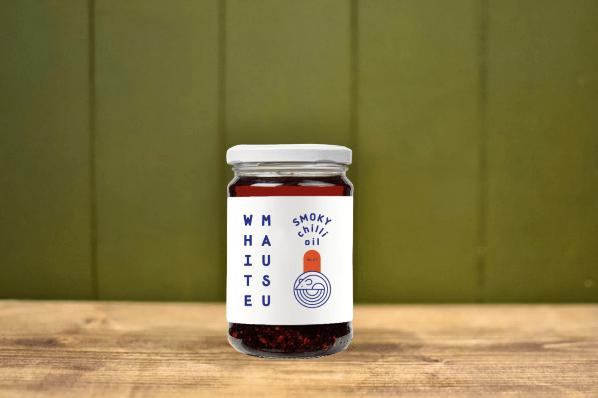 Smoky Chilli Oil | White Mausu